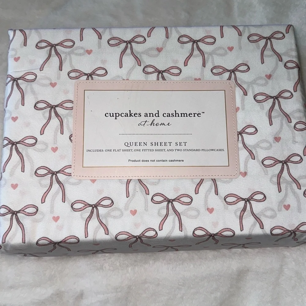 Cupcakes & Cashmere Pink Bows And Hearts QUEEN SIZE Sheet Set Coquette 2025 🩷🎀